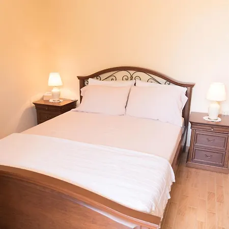 Koni's House * Κατομέρι